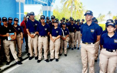 Recorre Cienfuegos tripulación del Buque Escuela Simón Bolívar