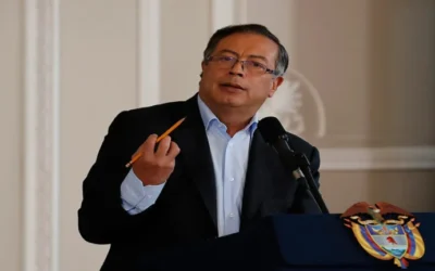 Petro denuncia amenazas a hijos de miembros de su gabinete y las asocia a atentado a Uribe Turbay