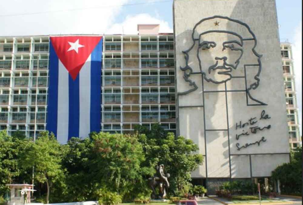 Cuba felicita a Ministerio del Interior en aniversario 64