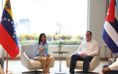 Venezuela y Cuba revisaron agenda de cooperación de materia de salud (+Foto)