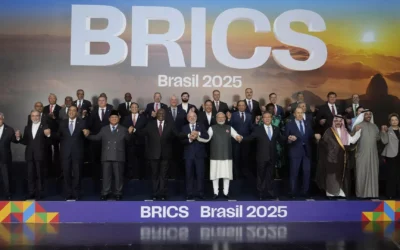 Los BRICS impulsan una «nueva arquitectura financiera» contra los abusos del FMI y el Banco Mundial