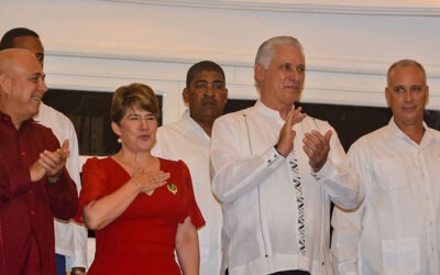 Asiste Díaz-Canel a gala para honrar los hechos del 26 de Julio