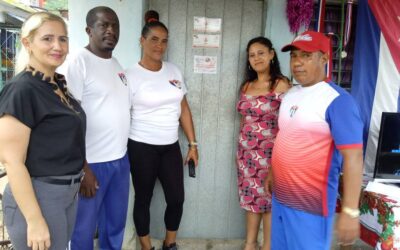 Reconocen hogares de prestigiosos atletas pineros