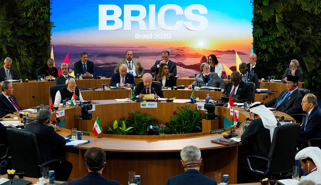 BRICS adopta declaración final de la cumbre en Brasil