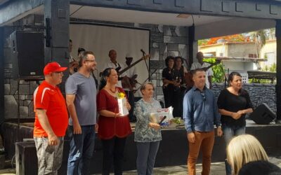 Reconocen labor de historiadores pineros