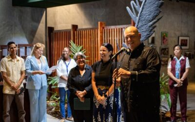 “Toda la gloria del mundo”: Exposición fotográfica de Alex Castro honra el legado de Fidel (+ Fotos)