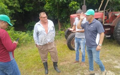 Recorren autoridades políticas unidades productivas