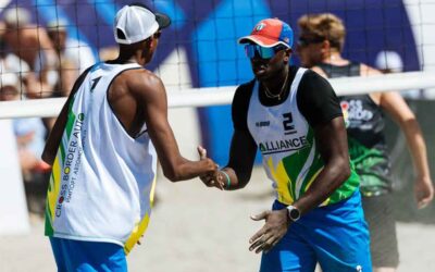 Cubanos Díaz-Alayo avanzan en lid rusa de voleibol de playa