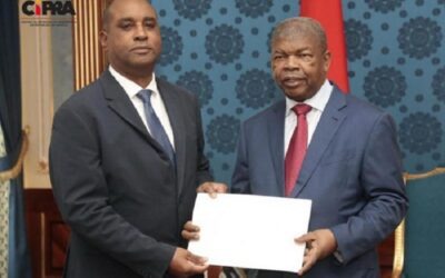 Envían Raúl Castro y Díaz-Canel carta a presidente de Angola