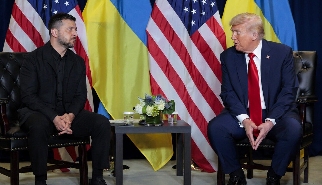 Trump: «Creo que Ucrania, con el apoyo de la UE, está en condiciones de luchar y recuperar todo su territorio original»