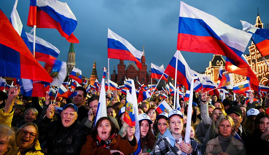 Putin felicita al pueblo por el Día de la Reunificación de Rusia con las nuevas regiones