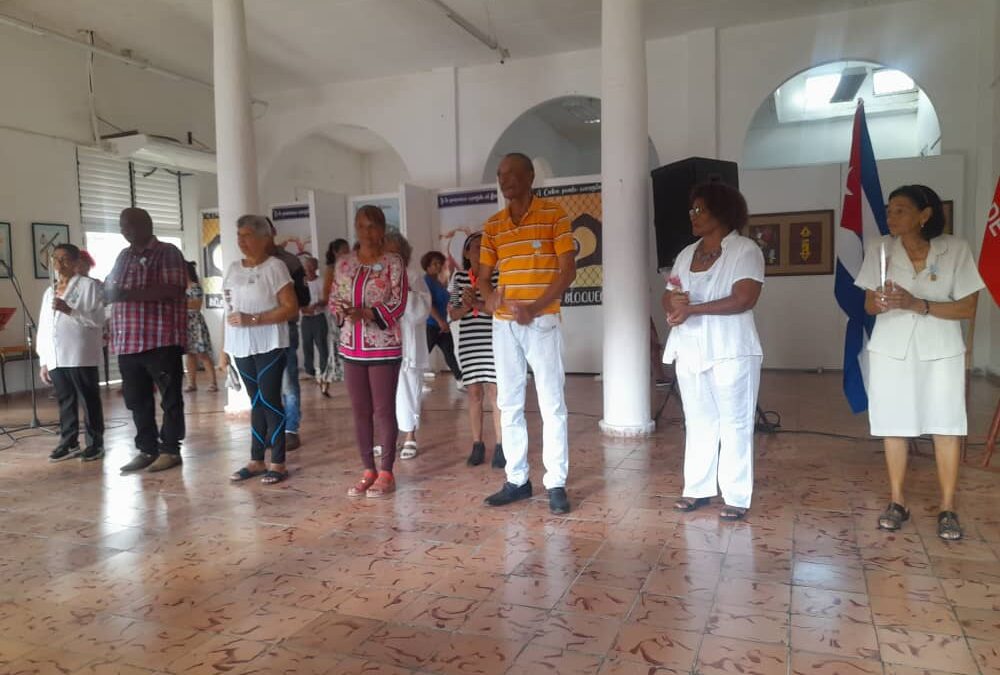 Condecoran a cederistas pineros destacados