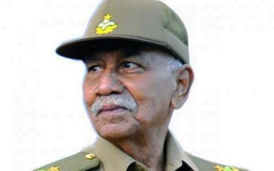 Parlamento de Cuba rinde homenaje a Comandante Almeida