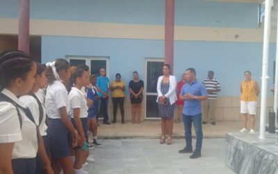 Recorre Primer Secretario del Partido centros educacionales