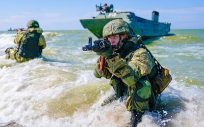 Lavrov: «Rusia sigue teniendo dos aliados: el Ejército y la Armada, pero hay que añadir» un tercero