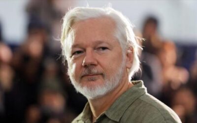 Julian Assange denuncia a Fundación Nobel por premio a Machado