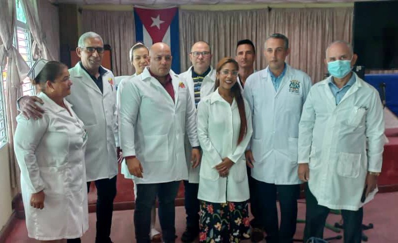 17647768130406485008937960443026