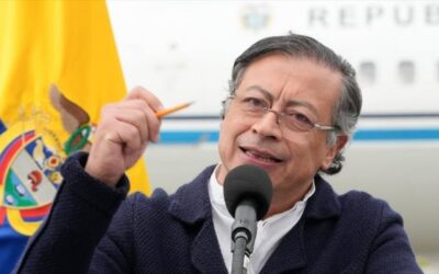 Petro reta a Trump al restablecer vuelos entre Colombia y Venezuela