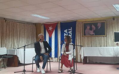 “Entre Pinceles y Estetoscopios»