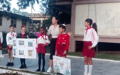 Festejan pioneros de la escuela Abel Santamaría, Aniversario 195 de la fundación de Nueva Gerona