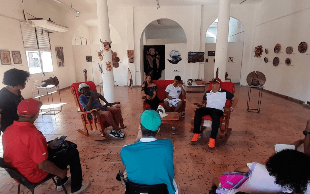 El arte y el deporte se abrazan en la Galería Martha Machado