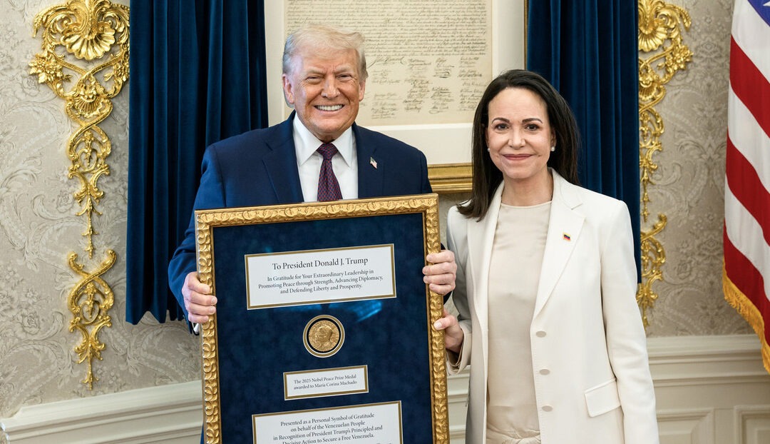 «En lugar de intentar hacer política»: Casa Blanca arremete contra la Fundación Nobel