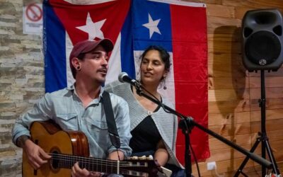 Trovador cubano Adrián Berazaín inició en Valdivia gira por Chile