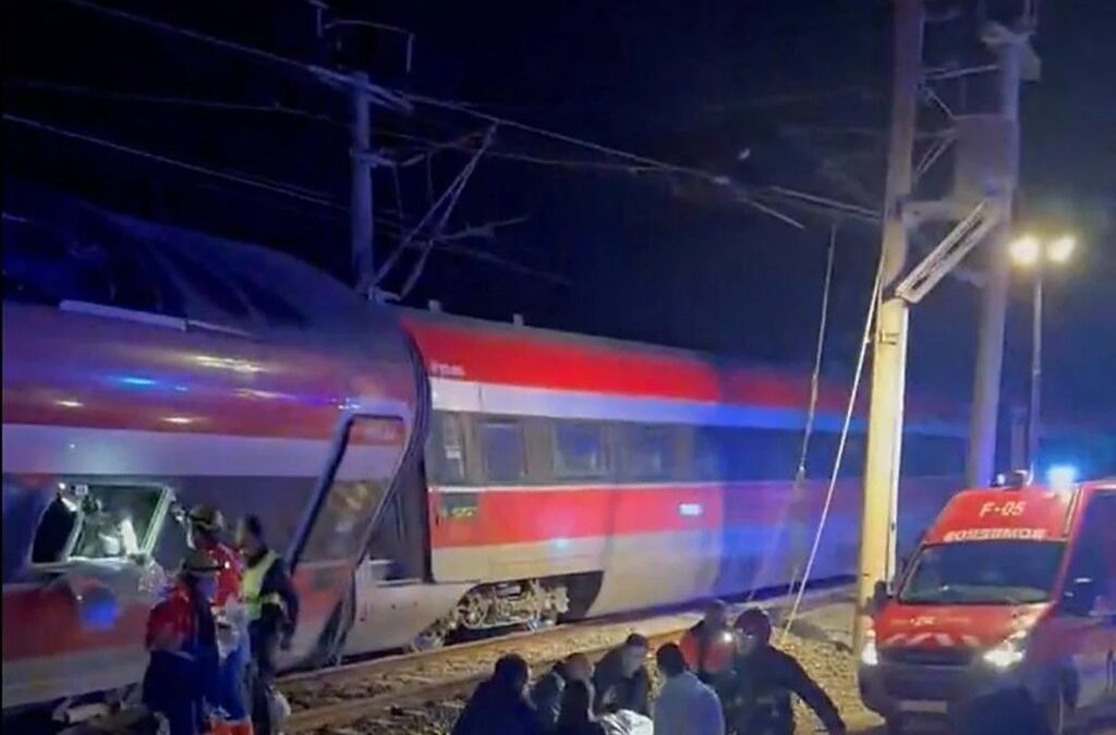 Suman 39 muertes y 73 heridos en accidente en España