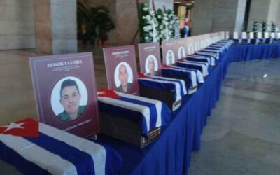 Homenaje nacional a combatientes cubanos víctimas de ataque de EE.UU.