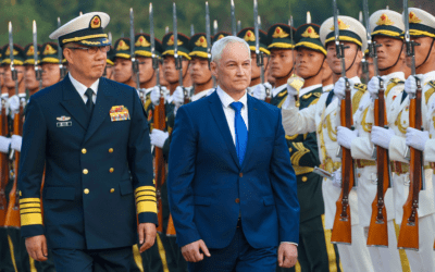 «Hemos logrado nuevos éxitos»: Ministros de Defensa ruso y chino mantienen una videollamada