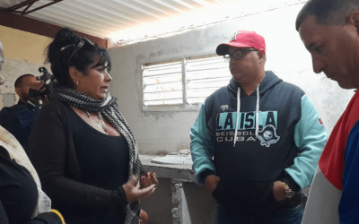 Autoridades pineras supervisan programas sociales de alto impacto comunitario.