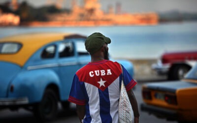 Rusia rechaza la presión económica y militar sobre Cuba, dice Lavrov a su par cubano