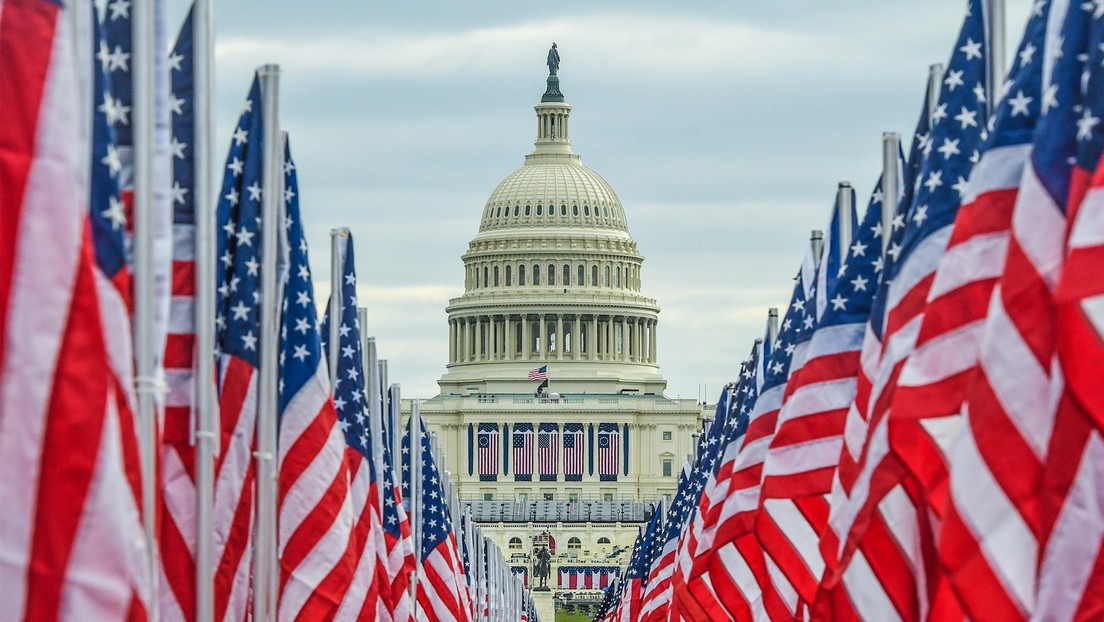 69a065ec59bf5b18e309c0b4