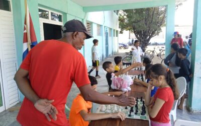 Festejan pineros aniversario 67 del INDER