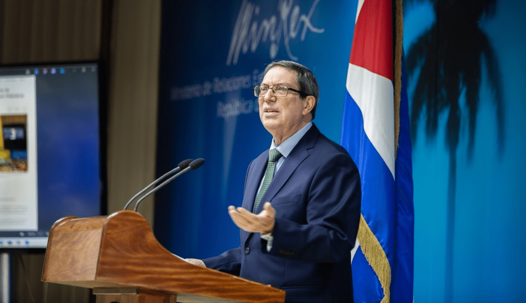 «Servilismo para complacer a EE.UU.»: Cuba sobre motivación de Noboa en política hostil a la isla