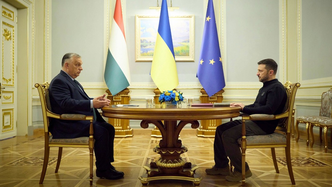 El primer ministro húngaro, Viktor Orbán, y el jefe del régimen ucraniano, Vladímir Zelenski, durante una reunión bilateral, Kiev, Ucrania, 2 de julio de 2024. Alamy Live News / Legion-Media