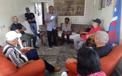 Premios de la Obra de la Vida del periodismo pinero comparten vivencias en su jornada