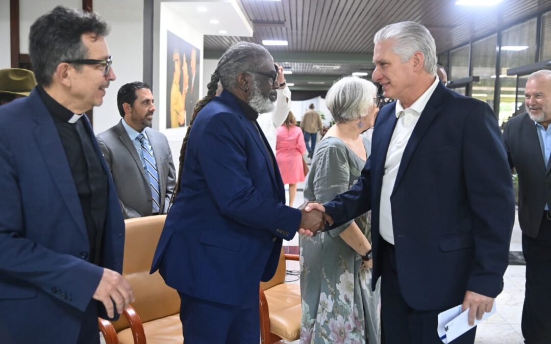 Sostiene Díaz-Canel encuentro con delegación ecuménica internacional de visita pastoral en Cuba