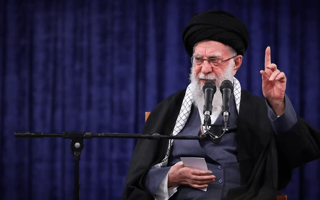 Irán «responderá con un puño firme», afirma el ayatolá Jameneí | Video