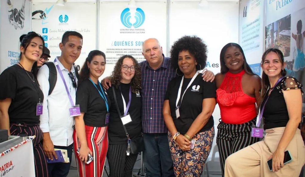 Ministerio de Cultura de Cuba resalta experiencia en Coloquio Patria