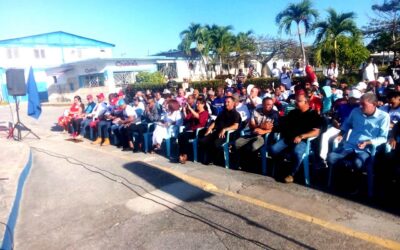 Reconocen labor de pineros en día del trabajador de la industria pesquera