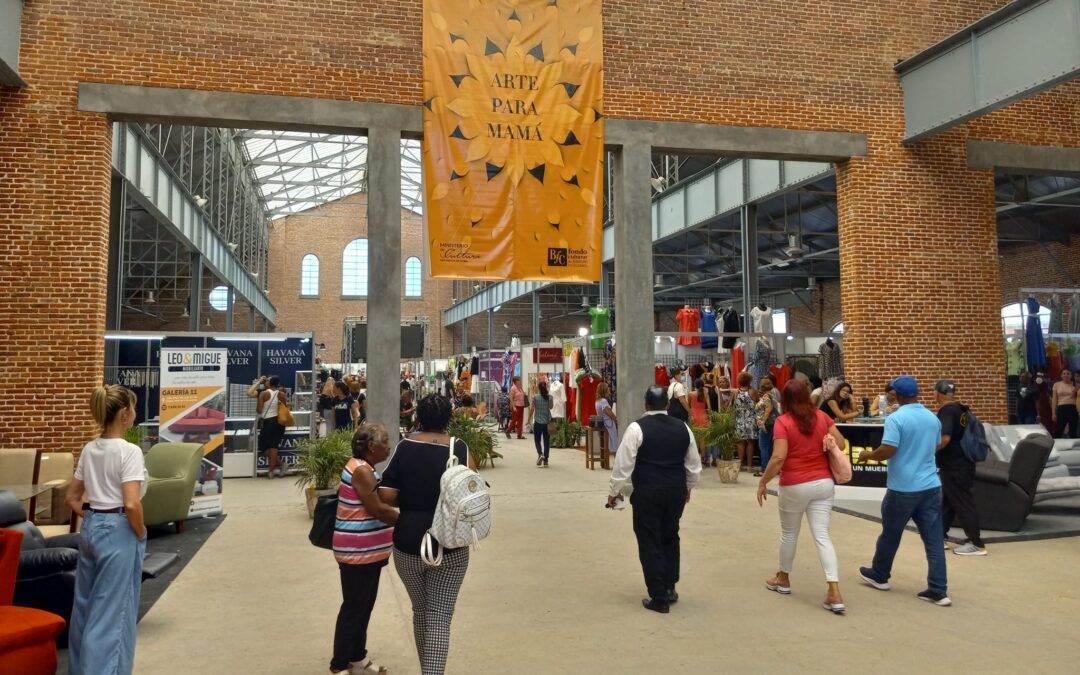 Muy pronto en Estación Cultural de Línea y 18, Arte para Mamá