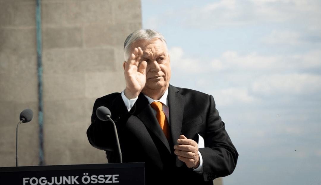 Lukashenko explica por qué no hay que apresurarse a juzgar la derrota de Orbán en Hungría