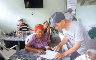 Apoyan asistenciados pineros Mi firma por la Patria