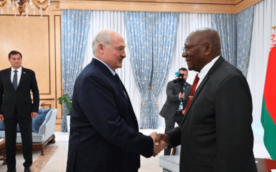 Valdés Mesa y Aleksandr Lukashenko sostienen amistoso encuentro en Kasajistán