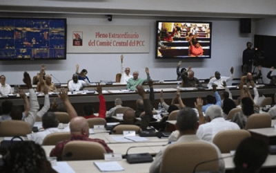 Aprueba Comité Central del Partido proyecto de transformaciones económicas y sociales