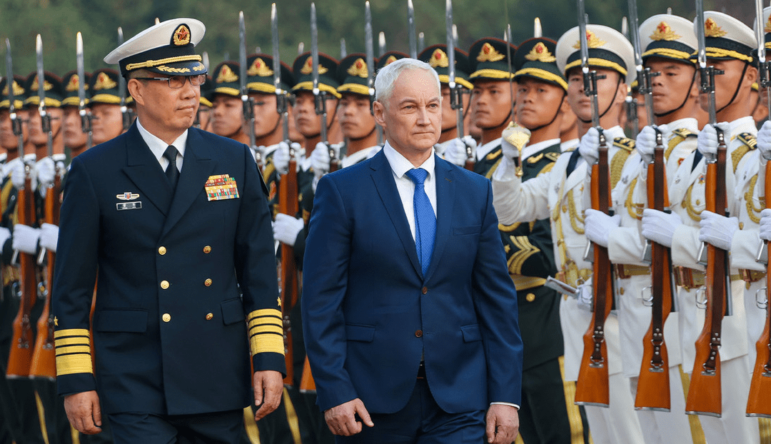 Representantes chinos visitan instalaciones militares rusas en el marco de acuerdos multilaterales (VIDEO)