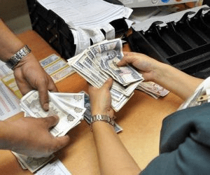 Entra en vigor aumento salarial para el sector presupuestado: estas son las nuevas cifras (+ PDF)