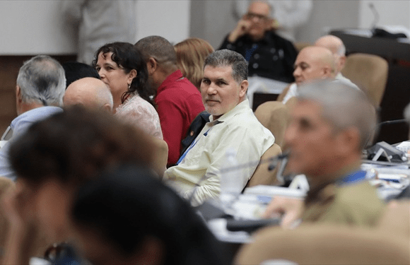 EEUU bloquea el envío de más de 7 000 contenedores con alimentos y medicinas hacia Cuba, denuncia vice primer ministro