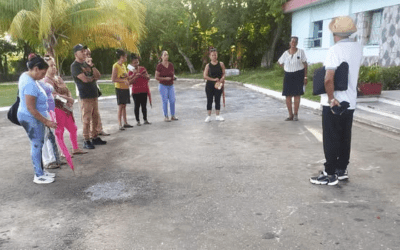 Constructora homenajea a sus féminas